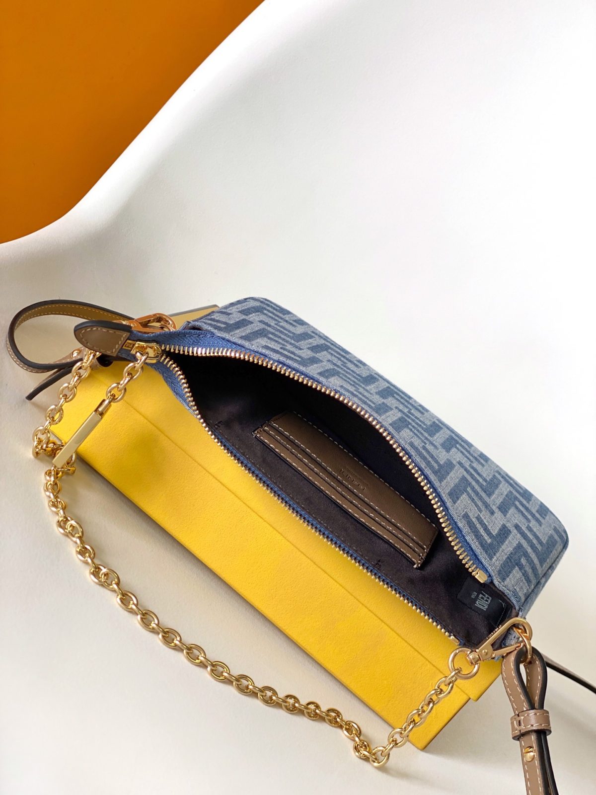 Fendi Crossbody Bag - Image 5