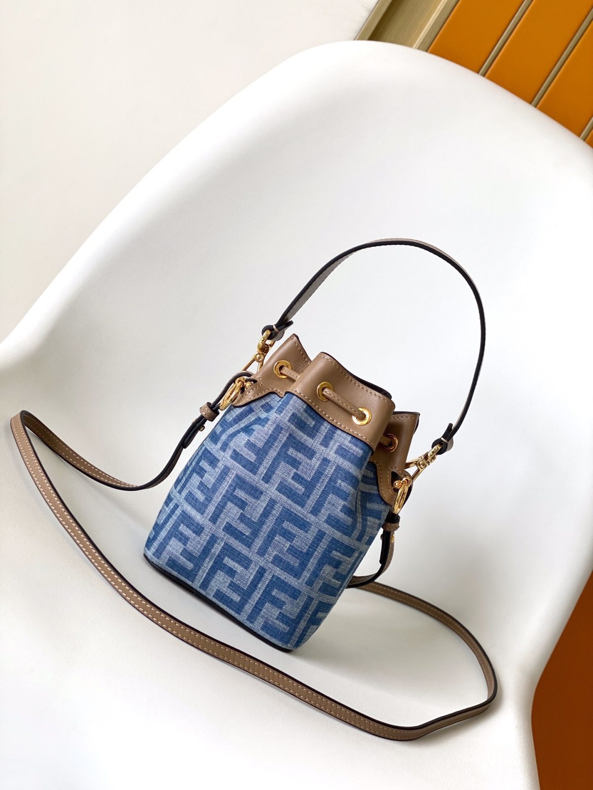 Fendi Mon Tresor Mini Bucket Bag - Image 2