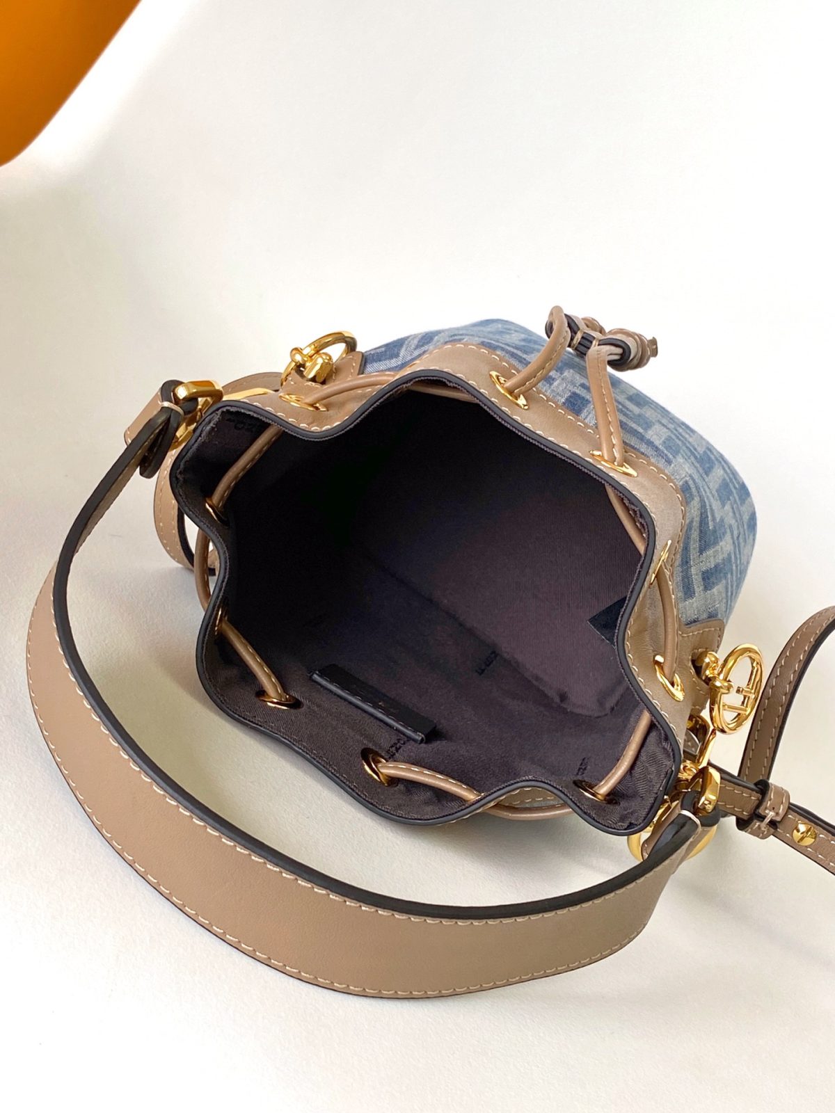 Fendi Mon Tresor Mini Bucket Bag - Image 8