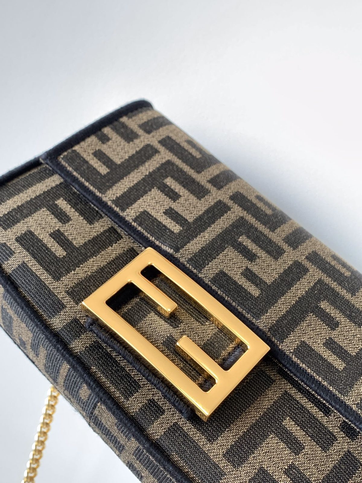 Fendi Baguette Small Bag - Image 7