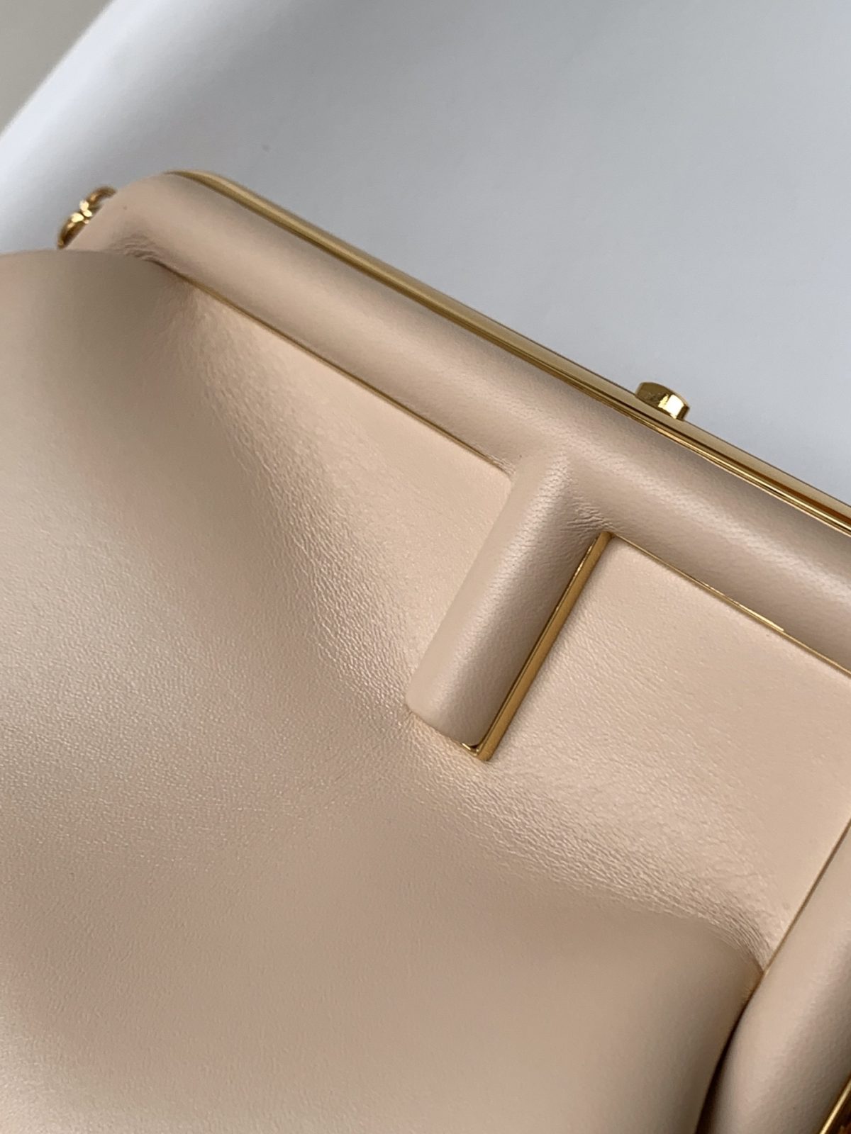 Fendi First Medium Bag - Image 4