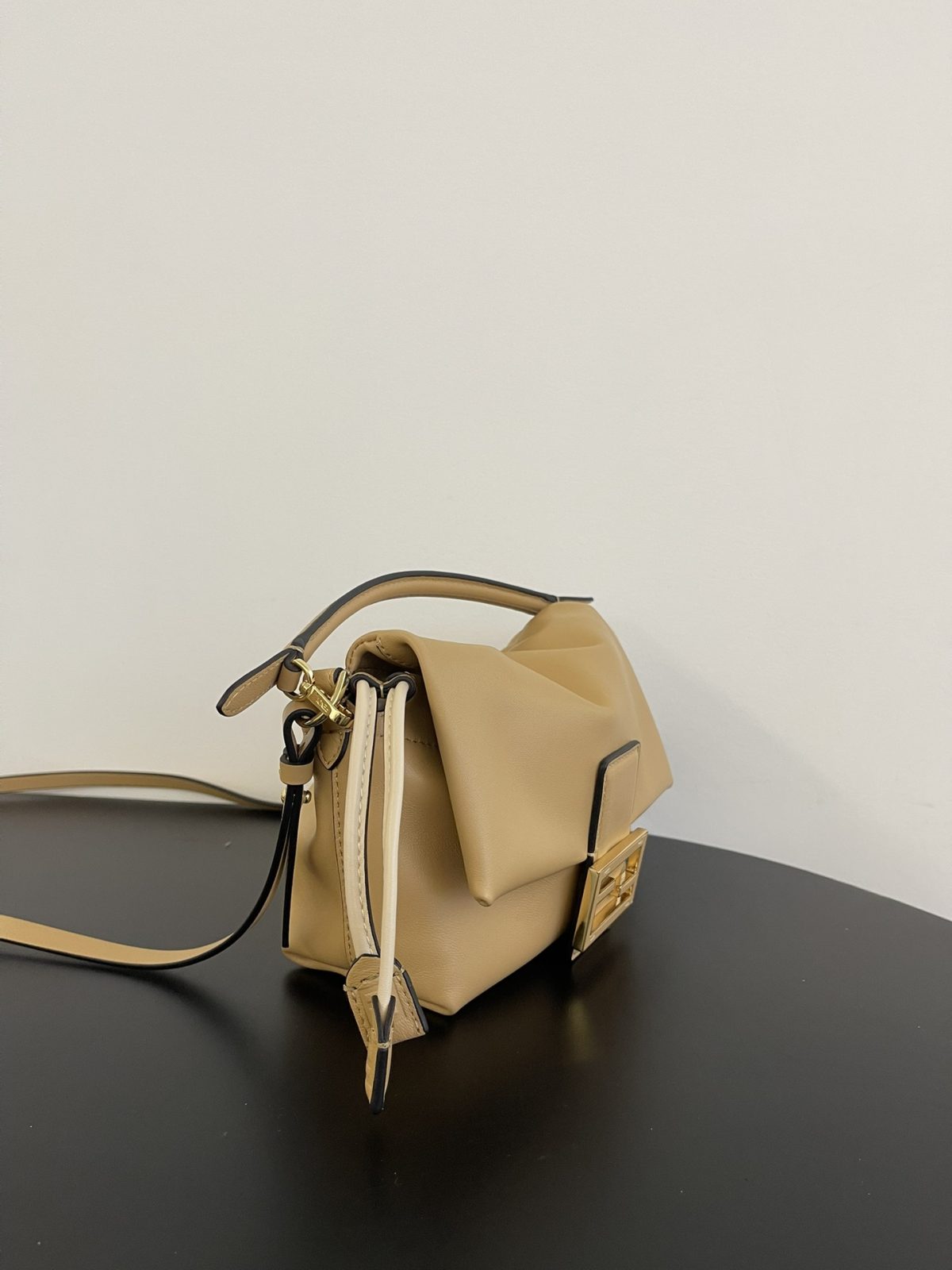 Fendi Mamma Baguette Small Bag - Image 4