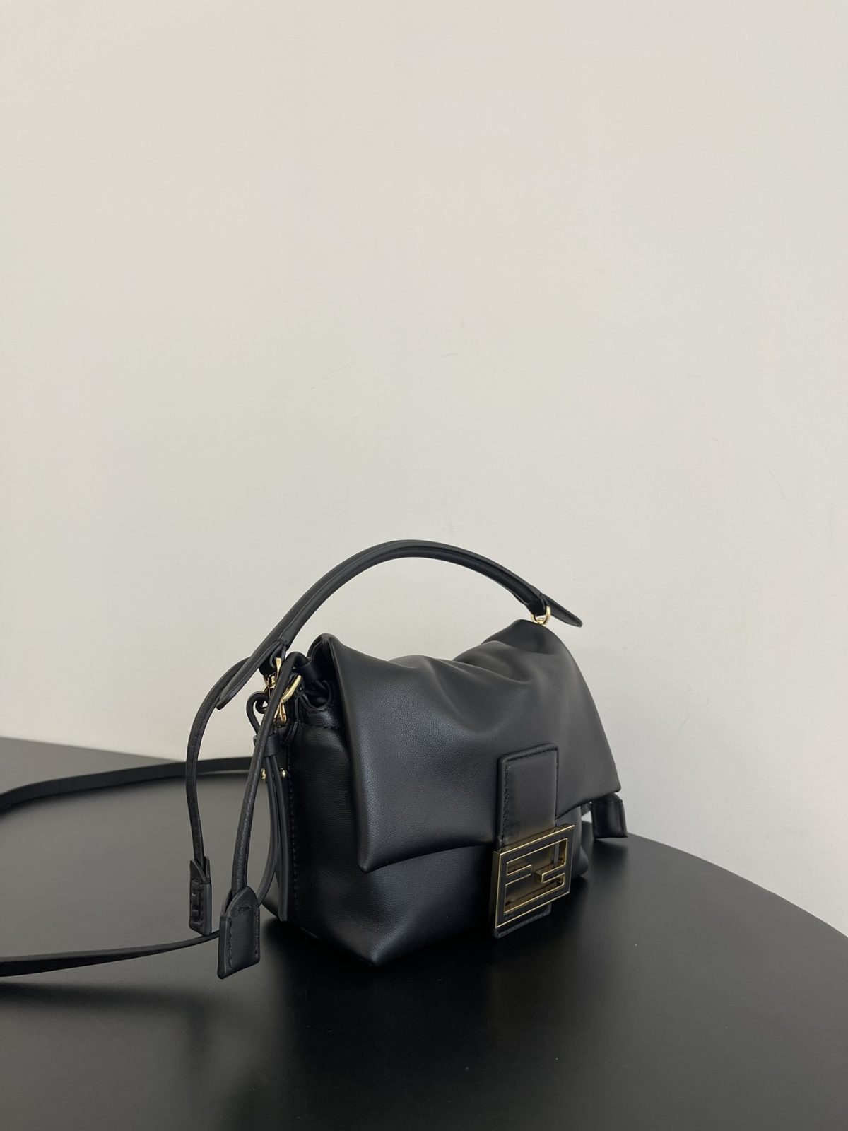 Fendi Mamma Baguette Small Bag - Image 5