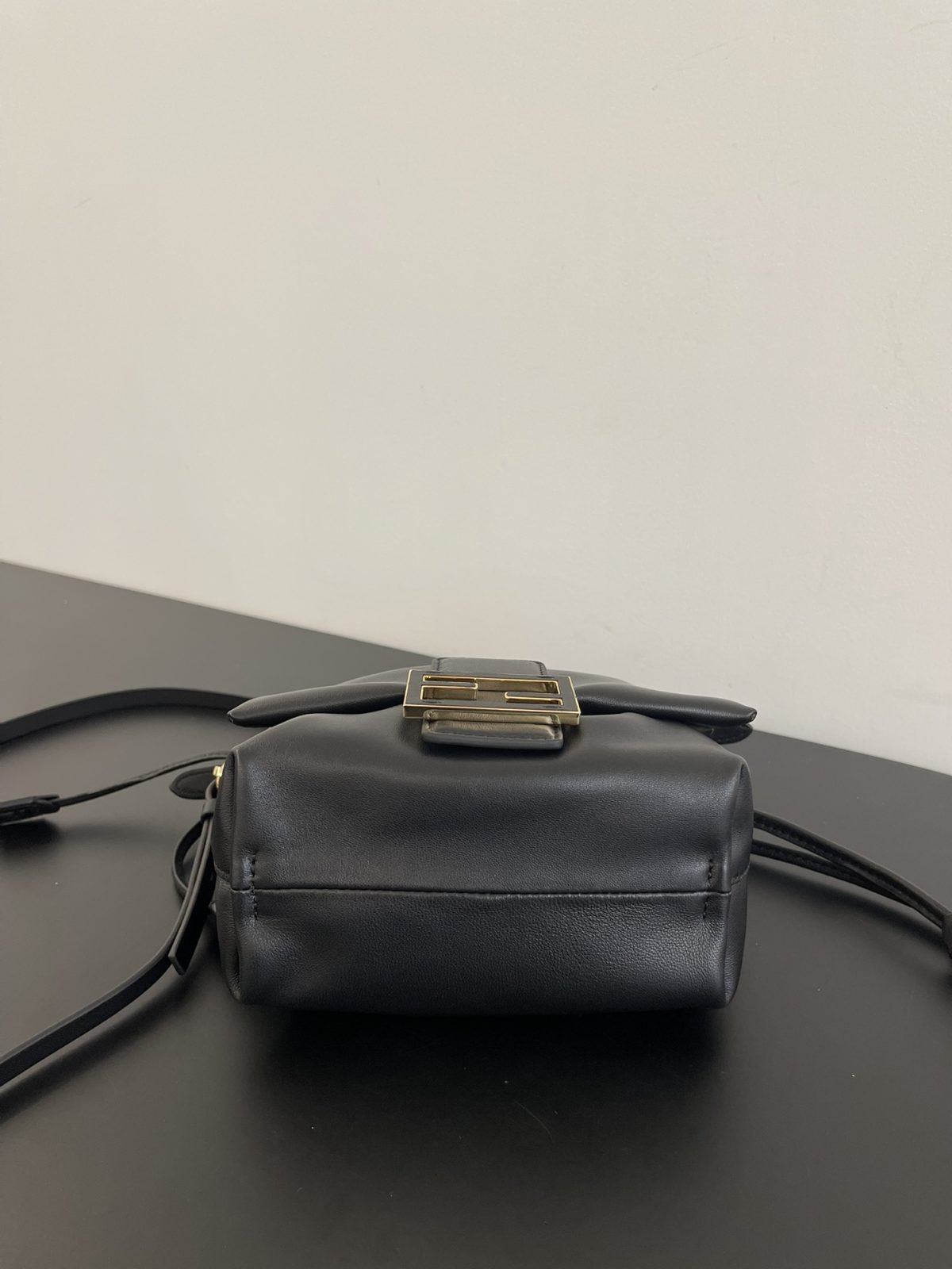 Fendi Mamma Baguette Small Bag - Image 2