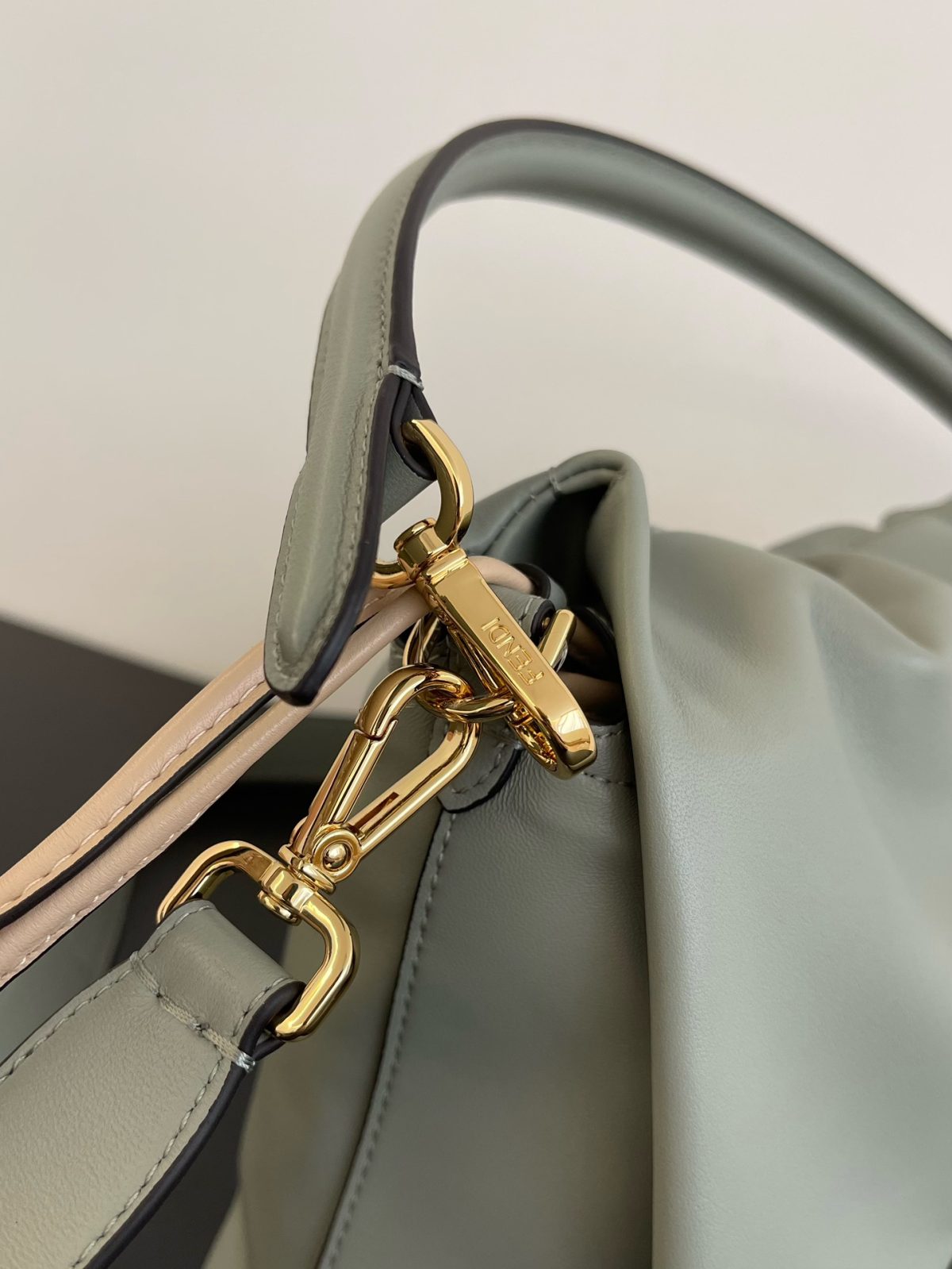 Fendi Mamma Baguette Medium Bag - Image 4