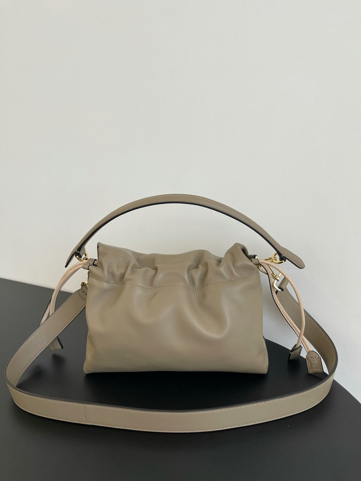 Fendi Mamma Baguette Medium Bag - Image 3