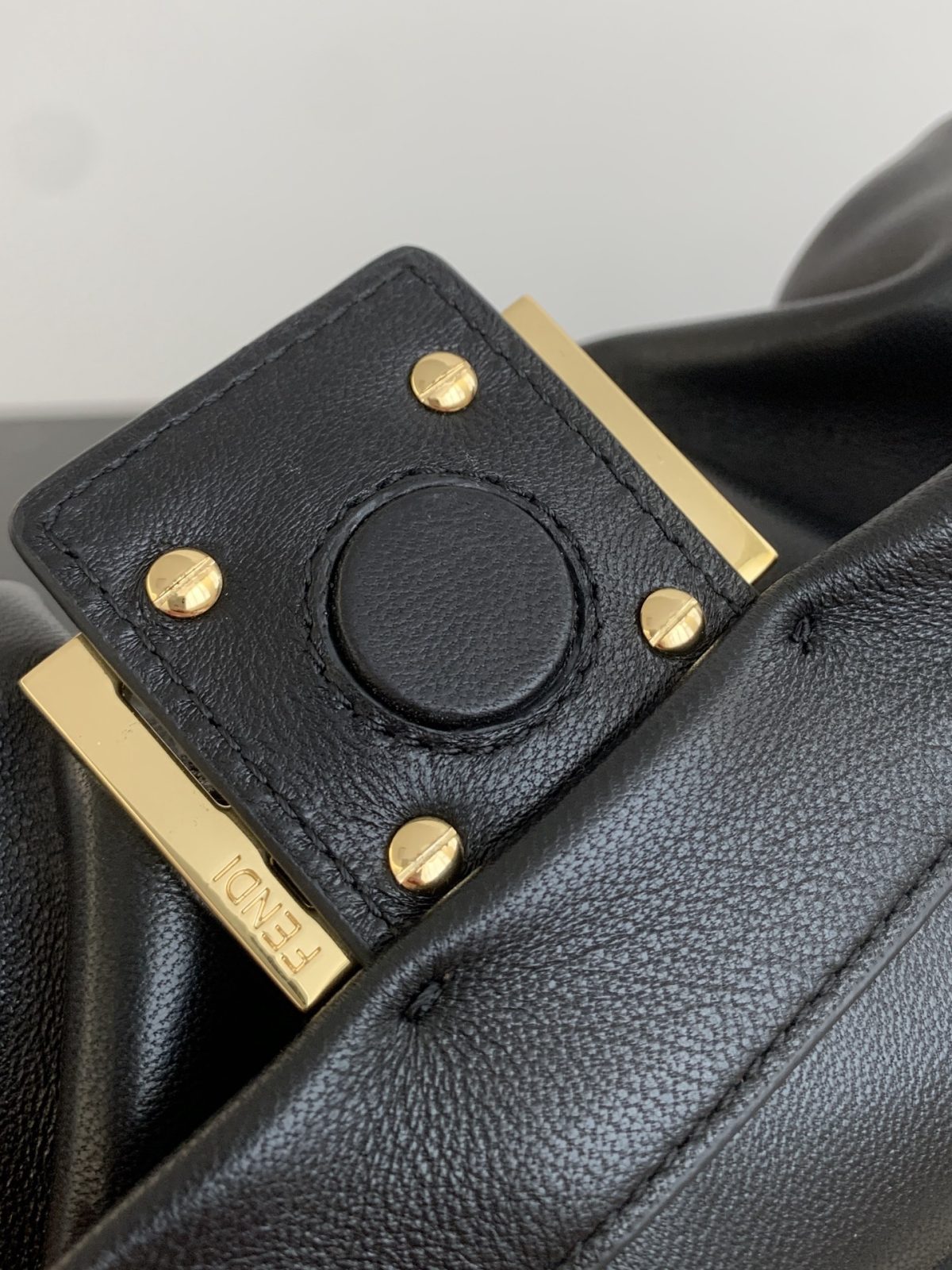 Fendi Mamma Baguette Medium Bag - Image 6