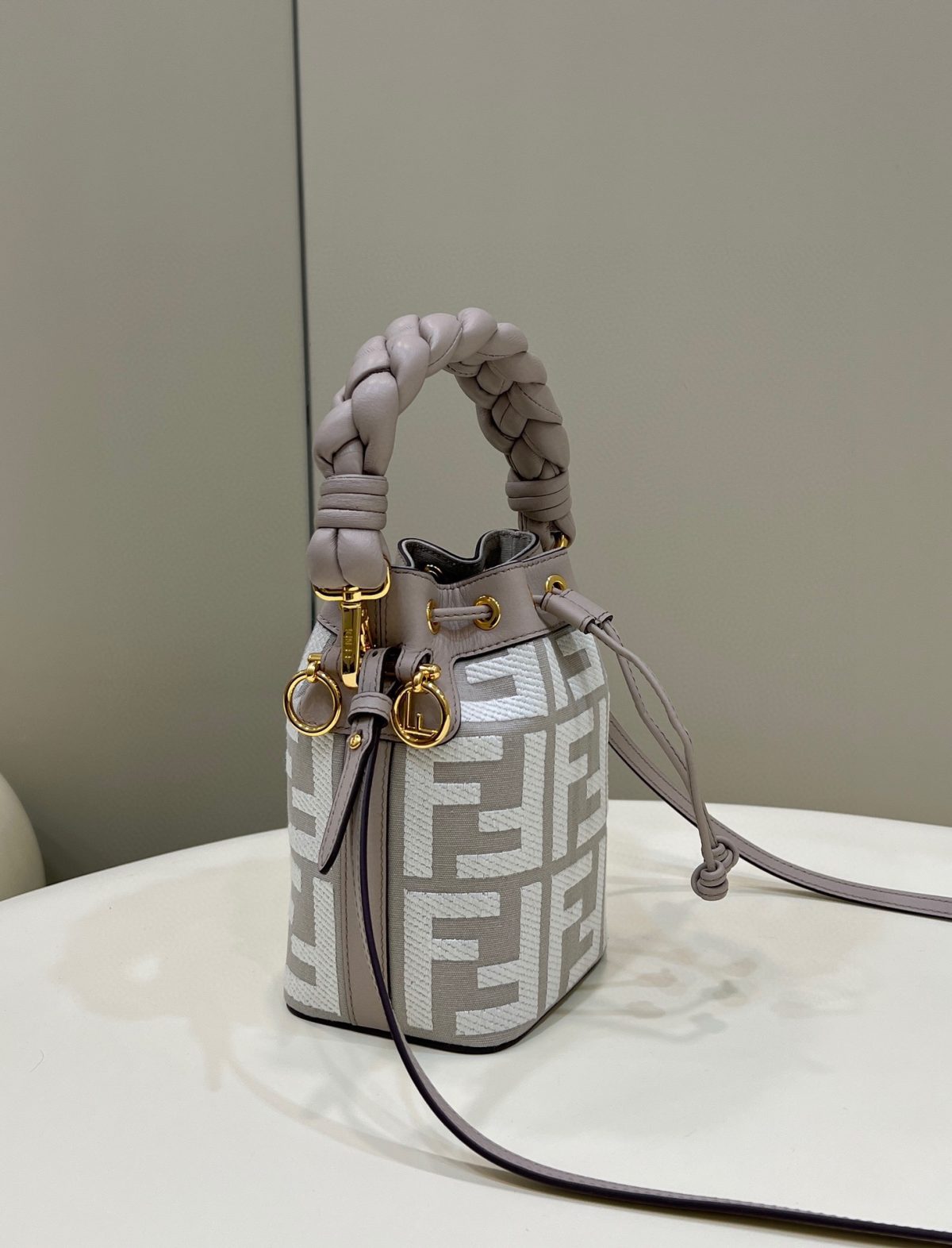 Fendi Mon Tresor Mini Bucket Bag - Image 4