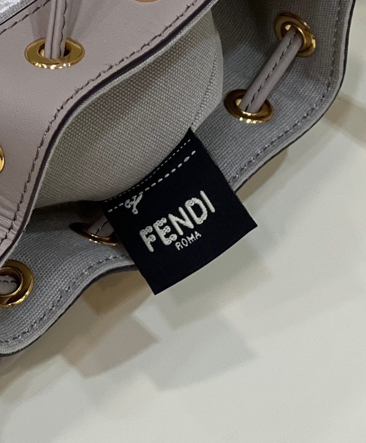 Fendi Mon Tresor Mini Bucket Bag - Image 8