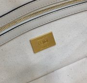 Fendi Baguette Medium Bag - Image 7