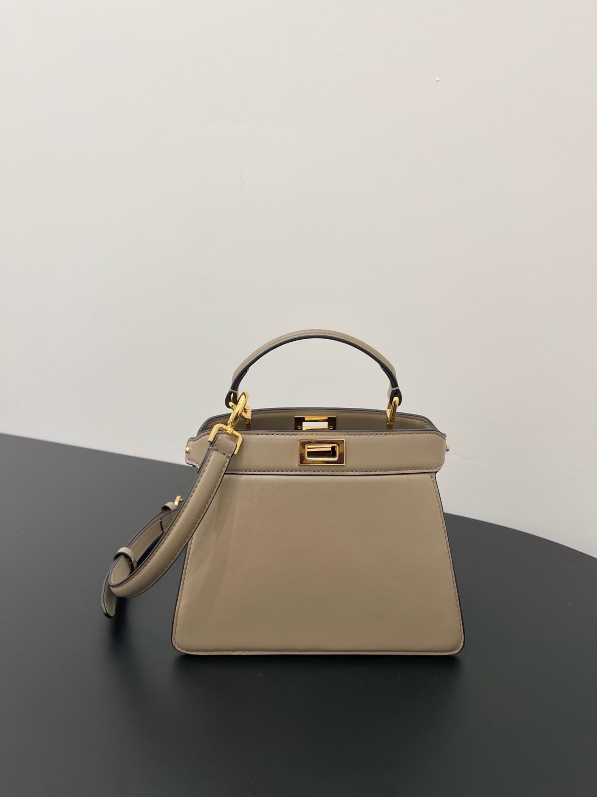 Fendi Peekaboo ISeeU Petite Small Handbag - Image 2