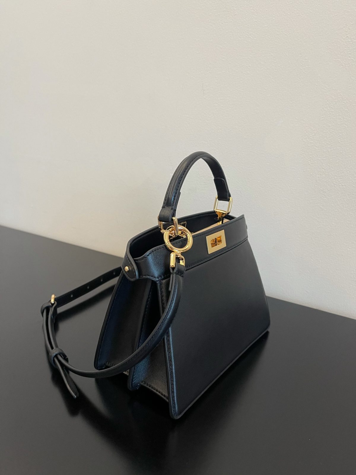 Fendi Peekaboo ISeeU Petite Small Handbag - Image 4