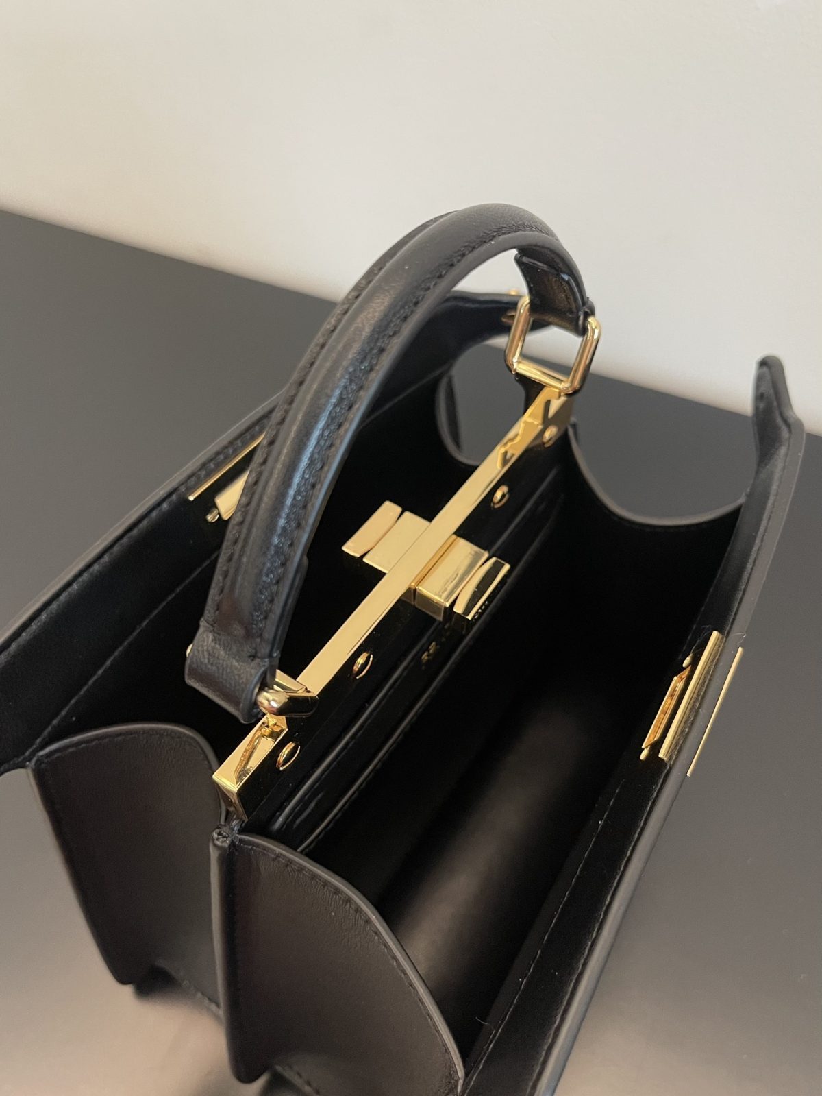 Fendi Peekaboo ISeeU Petite Small Handbag - Image 6