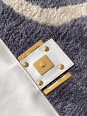 Fendi Baguette Medium Bag - Image 7