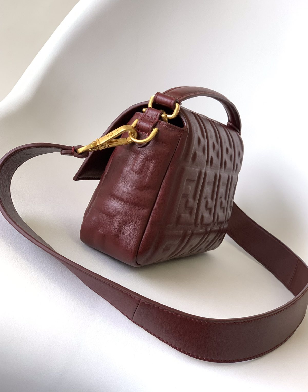Fendi Baguette Medium Bag - Image 3