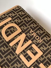 Fendi Sunshine Medium Shopping Bag - Image 4
