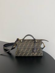 Fendi By The Way Soft Medium Bag - Image 2