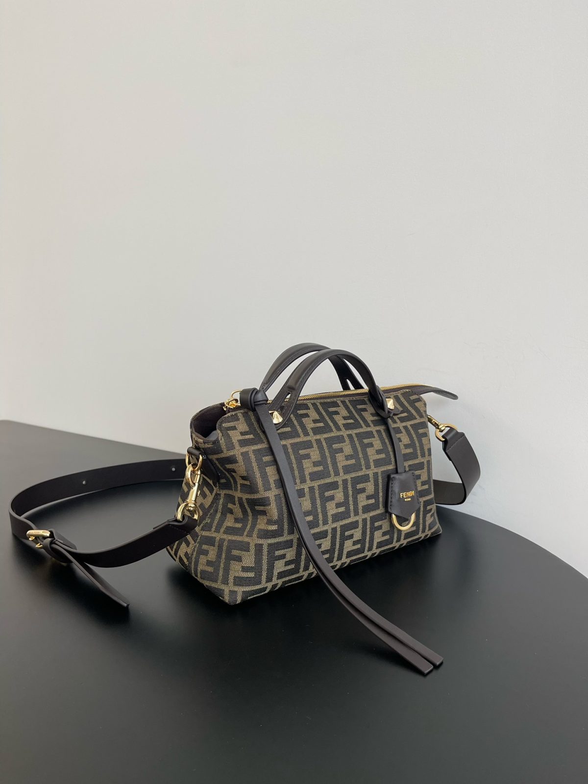 Fendi By The Way Soft Medium Bag - Image 3