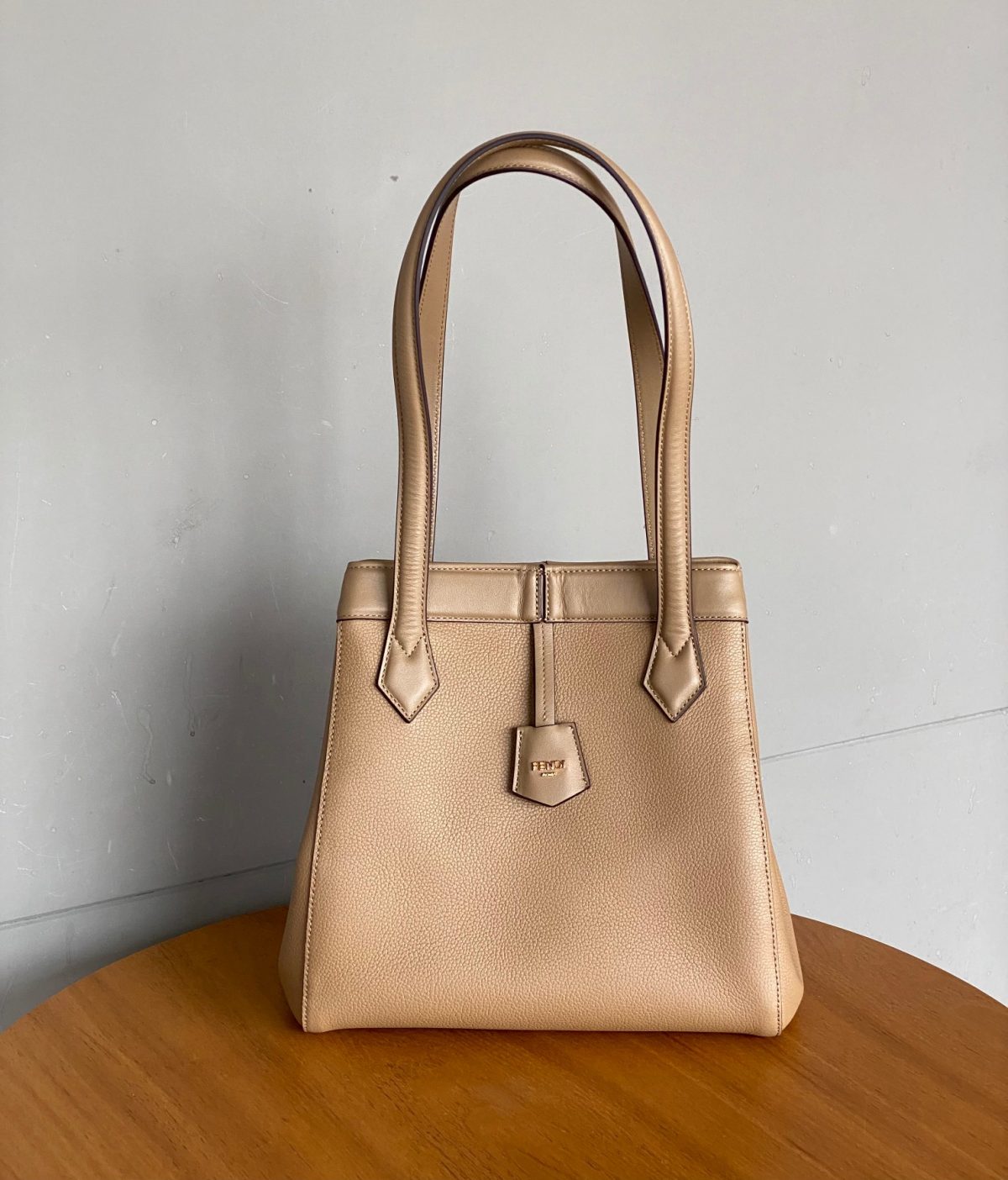 Fendi Origami Medium Shoulder Bag - Image 2