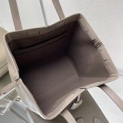 Fendi Origami Medium Shoulder Bag - Image 8
