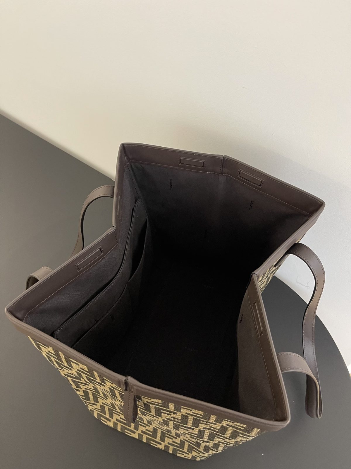Fendi Origami Large Shoulder Bag - Image 7