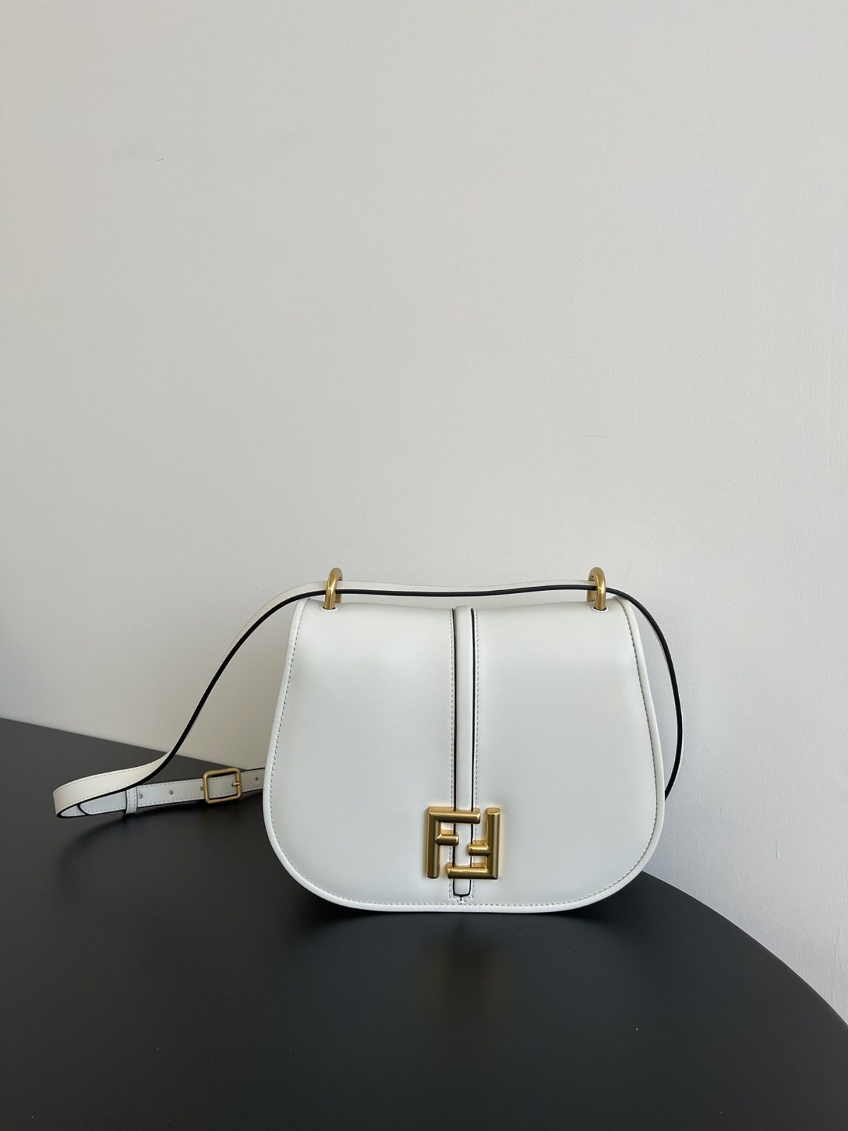 Fendi C'mon Medium Bag - Image 1