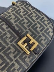 Fendi C'mon Medium Bag - Image 4