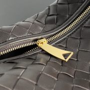 Bottega Veneta Jodie Handbag - Image 6