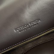 Bottega Veneta Large Shoulder Bag - Image 8