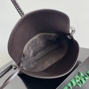 Bottega Veneta Large Shoulder Bag - Image 7