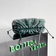 Bottega Veneta Small The Pouch - Image 4