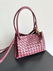 Bottega Veneta Medium Parachute Bag - Image 3