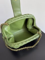Bottega Veneta Medium Lauren Clutch - Image 6