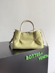 Bottega Veneta Pinacoteca Small Bag - Image 3