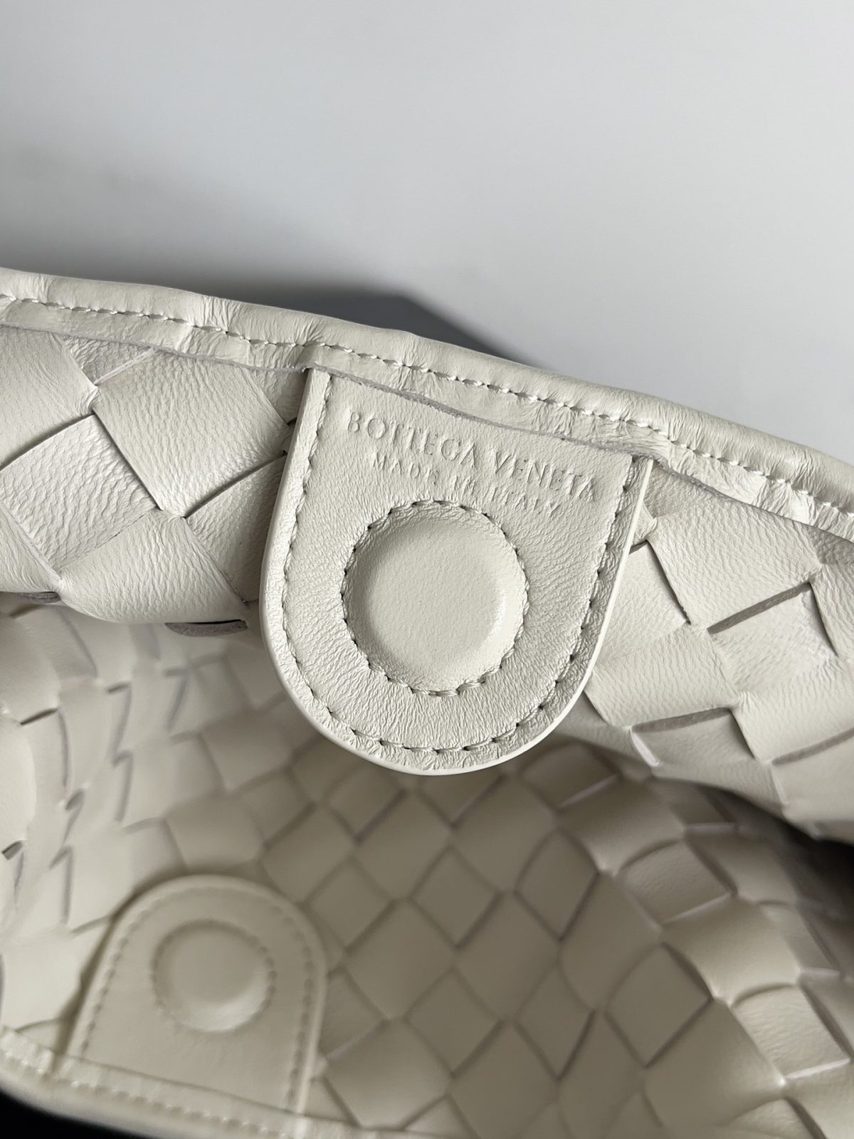 Bottega Veneta Sardine Bag - Image 7