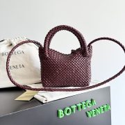 Bottega Veneta Tosca Bag - Image 2