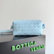 Bottega Veneta Loop Bag - Image 2