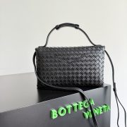 Bottega Veneta Knot Lock Bag - Image 2
