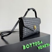 Bottega Veneta Knot Lock Bag - Image 4