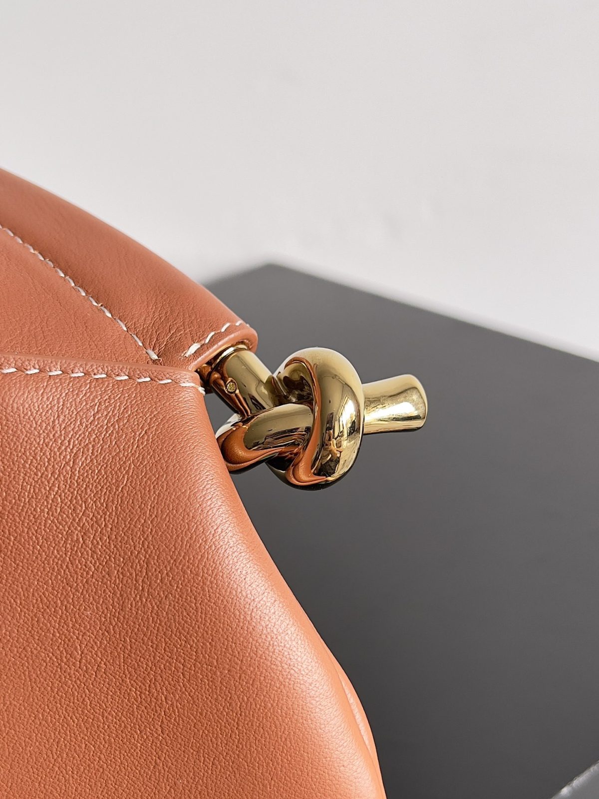 Bottega Veneta Small Solstice Bag - Image 4