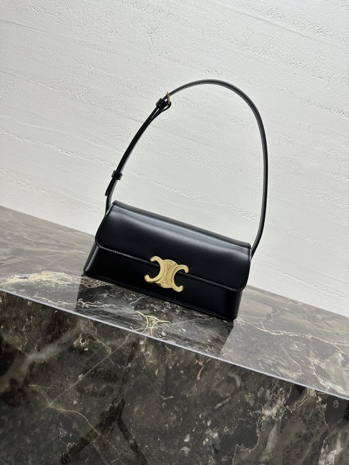 Celine Triomphe Hoho Bag - Image 1