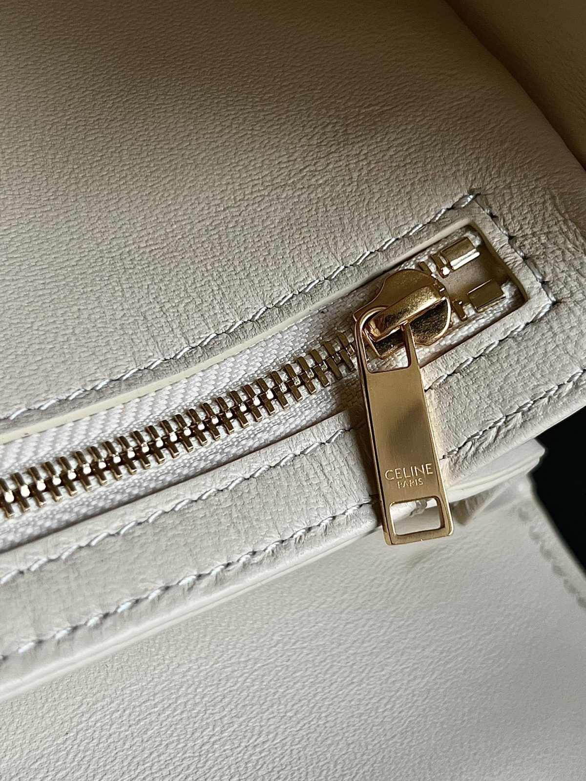 Celine Teen Triomphe Medium Bag In Shiny Calfskin - Image 8