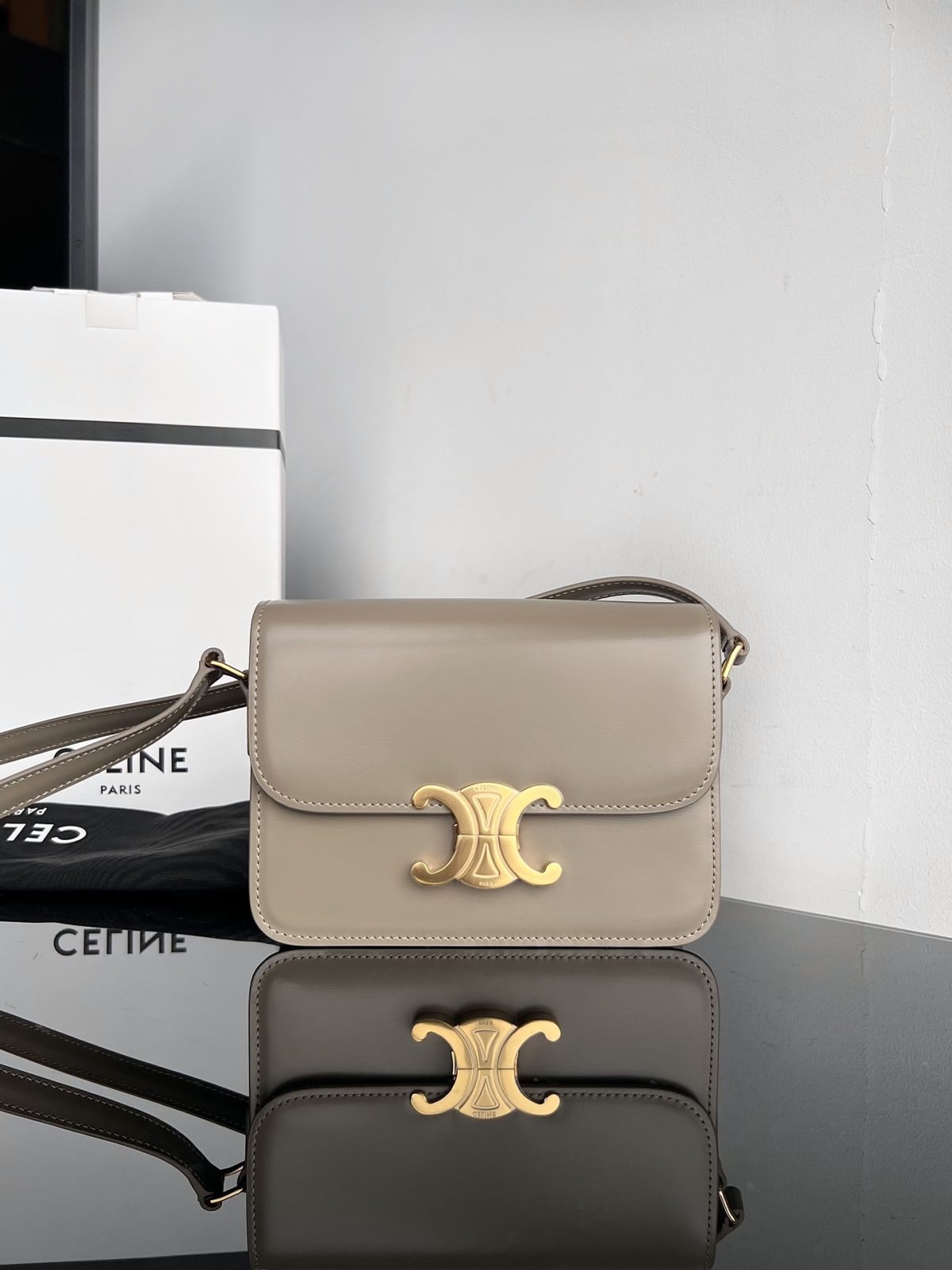 Celine Teen Triomphe Small Bag In Shiny Calfskin - Image 1