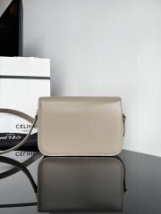 Celine Teen Triomphe Medium Bag In Shiny Calfskin - Image 3
