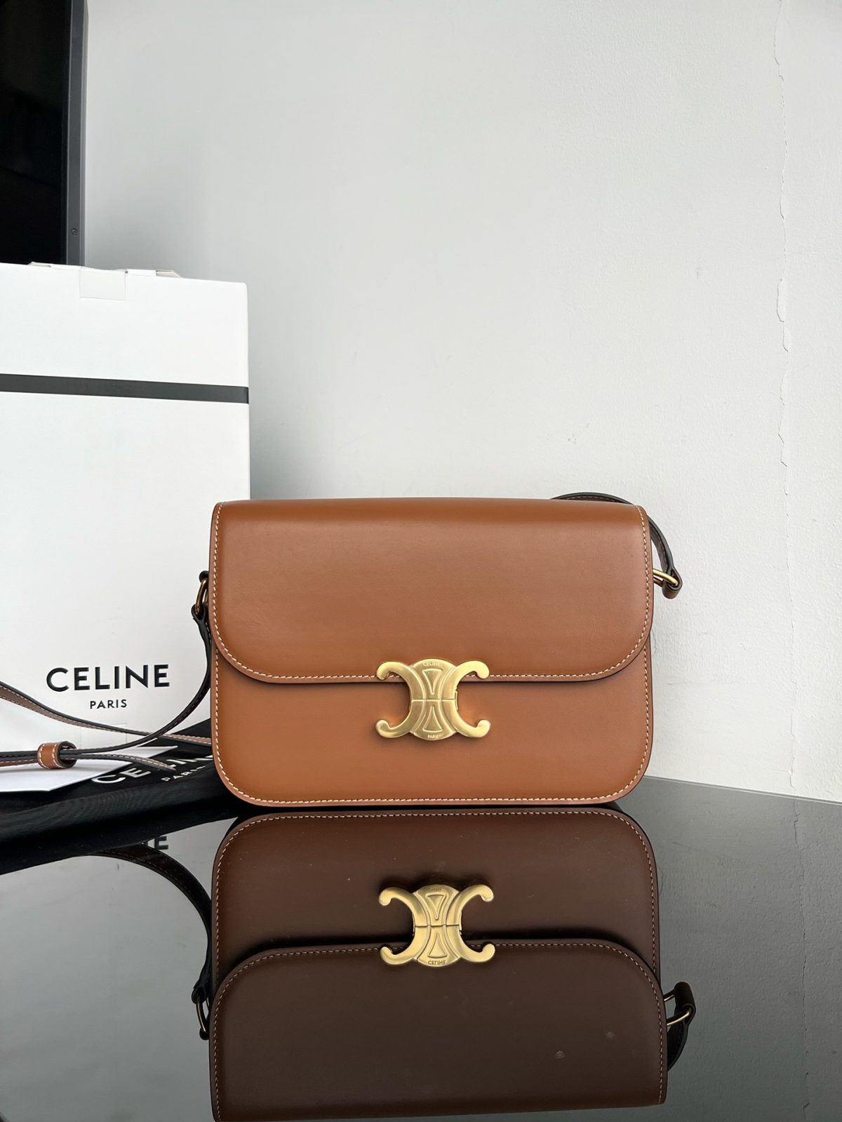 Celine Teen Triomphe Medium Bag In Shiny Calfskin - Image 1