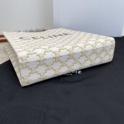 Medium Vertical Cabas In Triomphe Canvas With Celine Print - Image 4