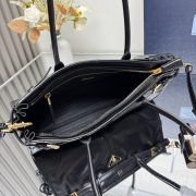 Prada Bonnie medium naplak patent leather handbag - Image 8