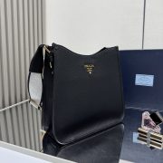 Prada Medium leather bag - Image 3
