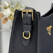 Prada Medium leather bag - Image 7