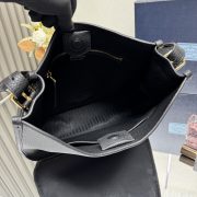 Prada Medium leather bag - Image 8